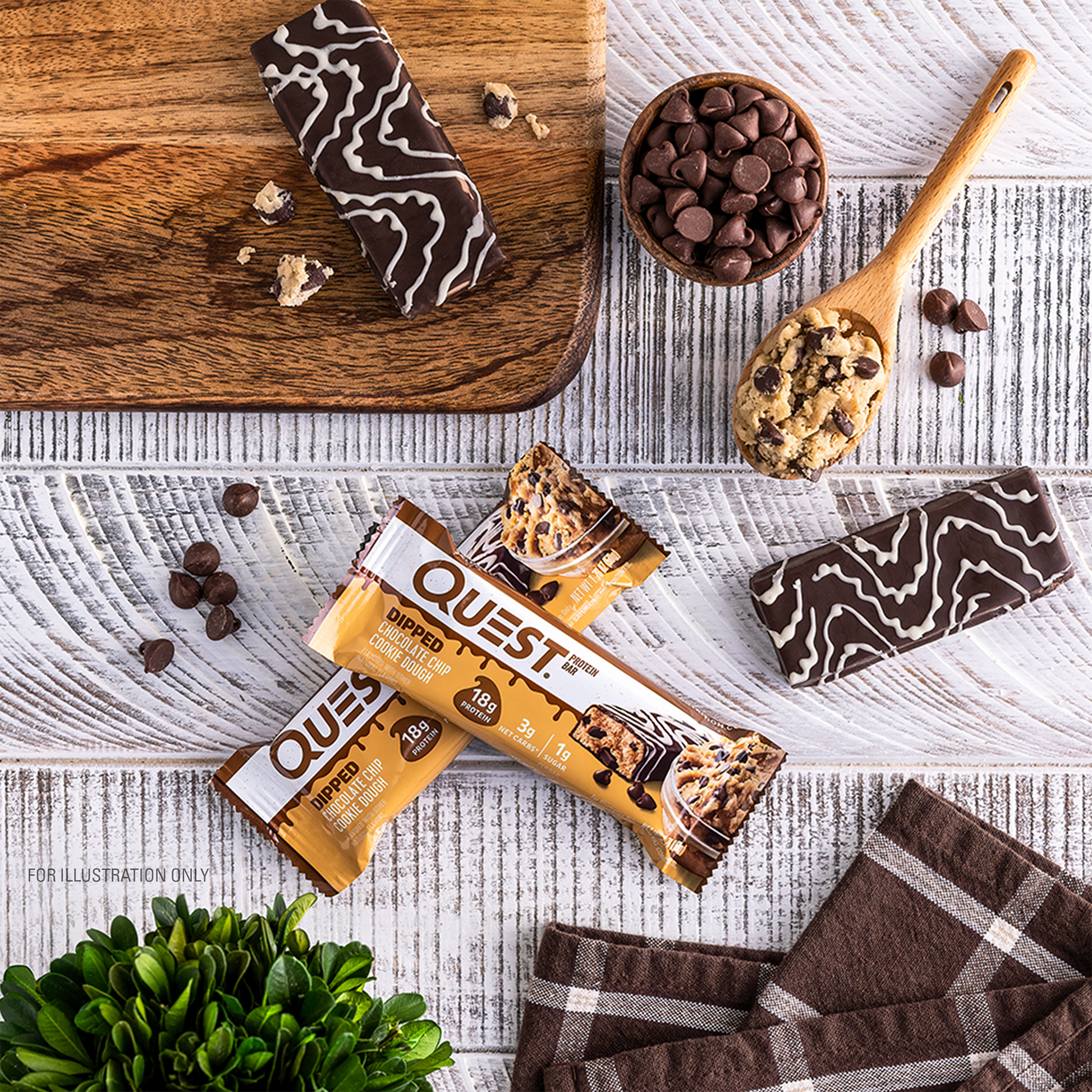 dipped-chocolate-chip-cookie-dough-protein-bar-v1 qst-012268_dipped-chocolate-chip-cookie-dough-protein-bar_7.png